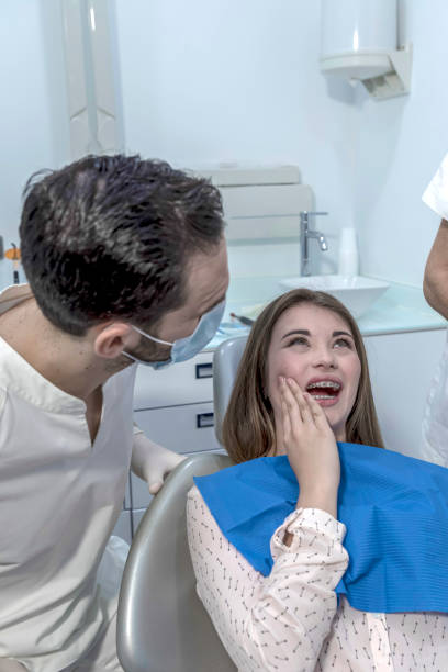 Best Emergency Dental Care for Broken or Chipped Teeth in Casey, IL